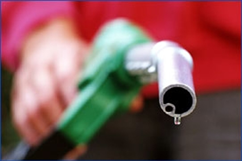 جدول قیمت‌های احتمالی بنزین در سال جاری