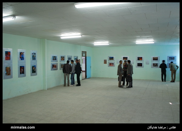 گزارش تصویری/ نمایشگاه عکس امین آزادبخت با موضوع دلباختگان حسینی