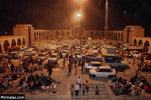 گزارش تصویری/ امامزاده سید ابوالوفاء در شب عید فطر و عدم امکانات رفاهی برای زائران