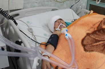 انجام یک عمل جراحی بی نظیر در لرستان/ جان دختر بچه ۸ ساله نجات یافت