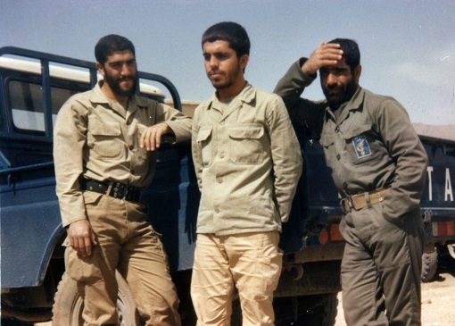 داراب محمدی سمت چپ
