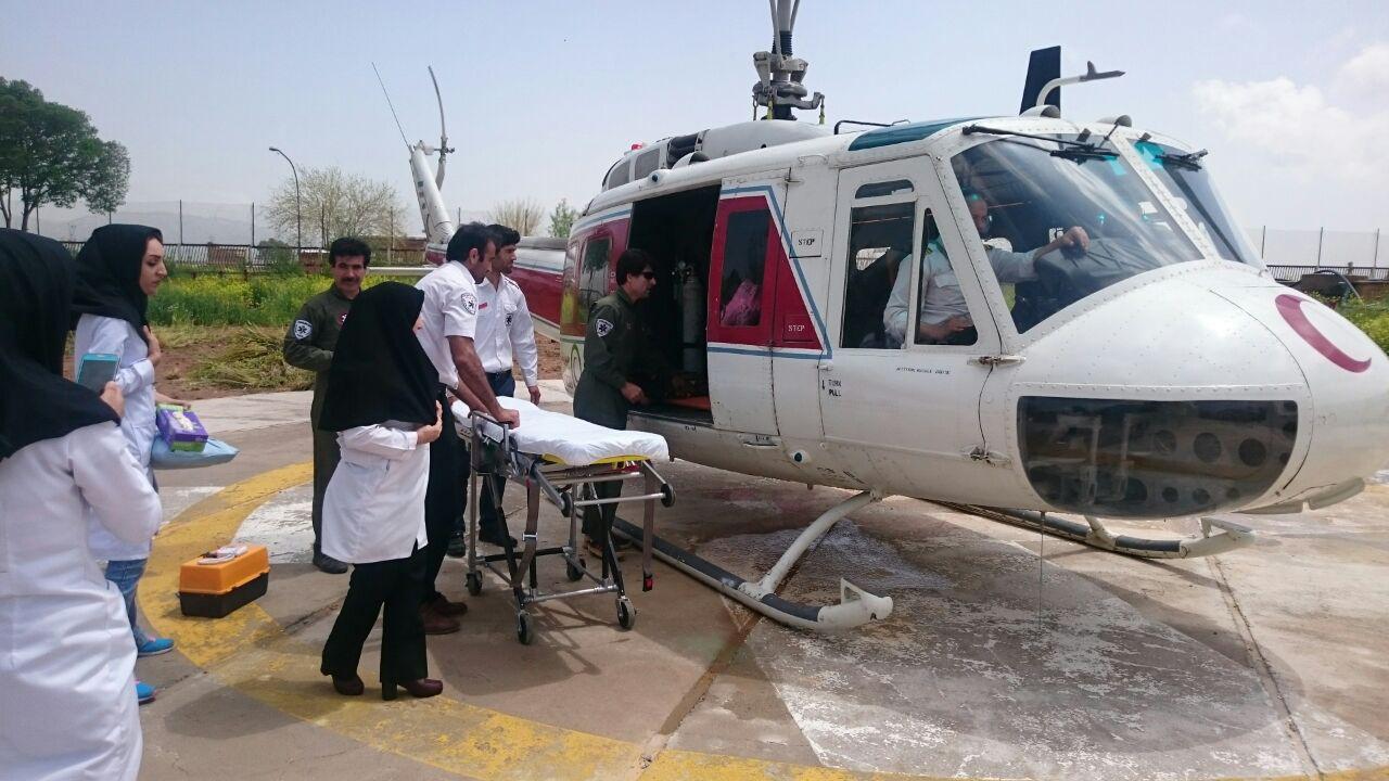 نجات جان ۳ بیمار با عملیات اورژانس هوایی در لرستان/ نجات بیمار در چم آستان شیرز کوهدشت