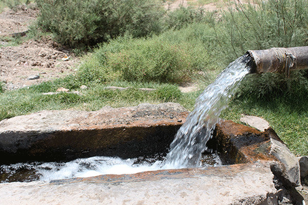 منابع آبی که ‘ آب ‘ می رود/برداشت نقطه ای آب از دشت کوهدشت به ۵۰ متر رسید